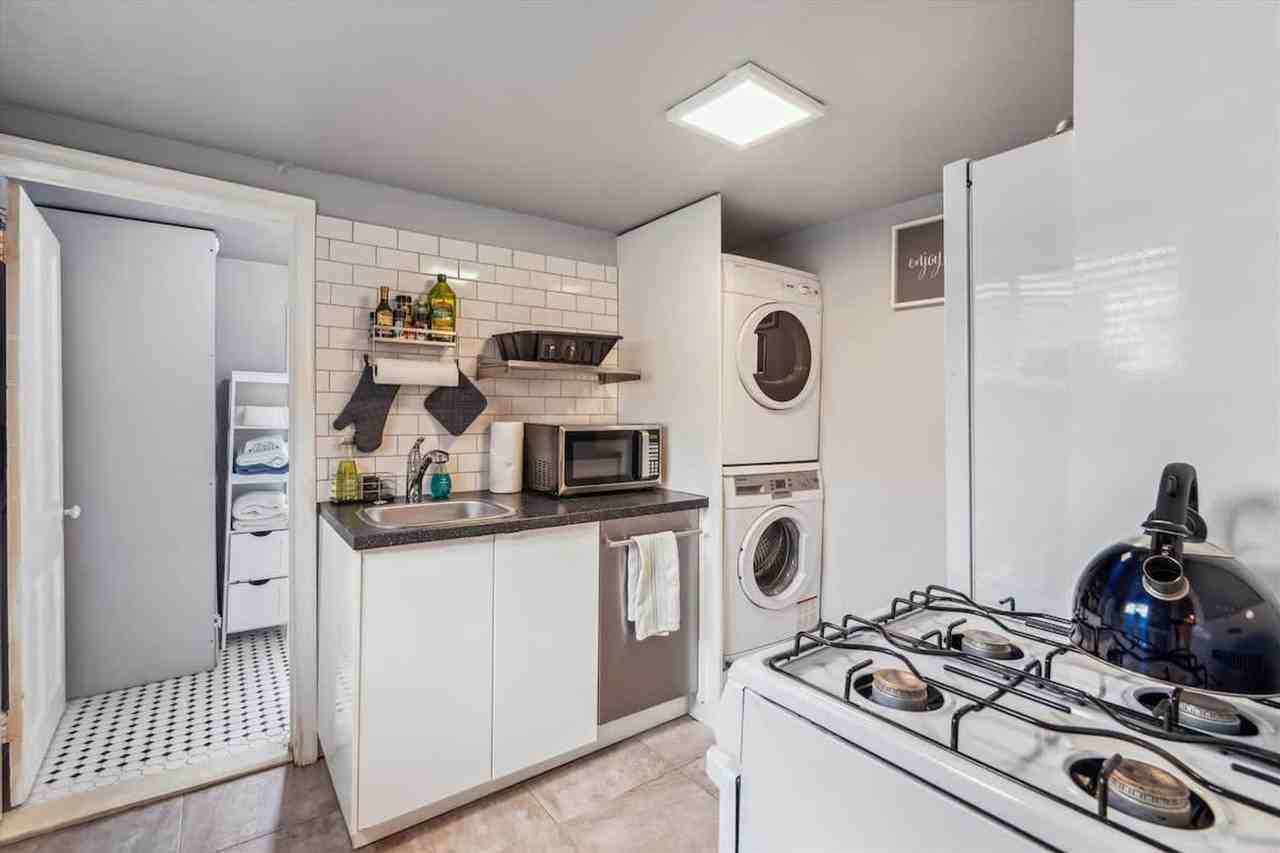 21 Dean St unit 1506231P – photo 4