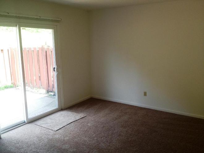 91 Carman Dr – photo 4