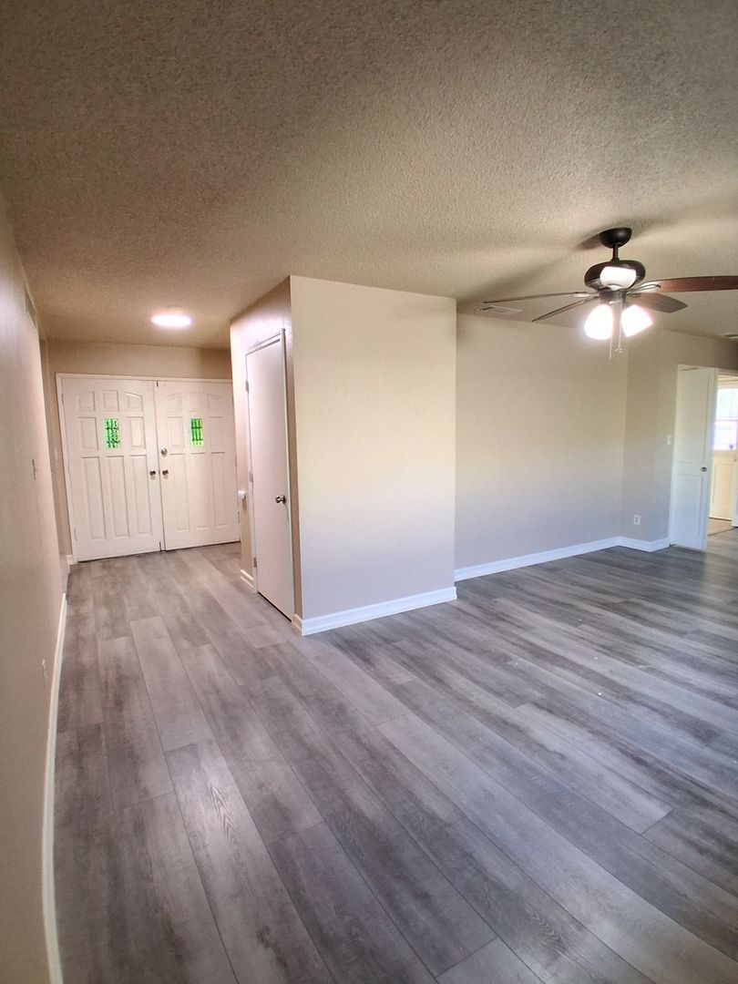 5780 N 8th St unit A – photo 5