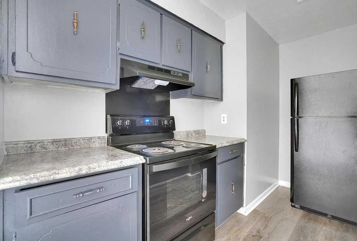 Valor Pointe Apartments – photo 1