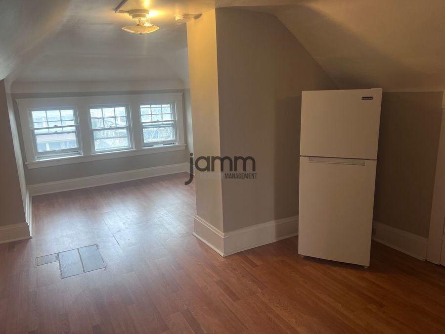 2168 Rexwood Rd – photo 4