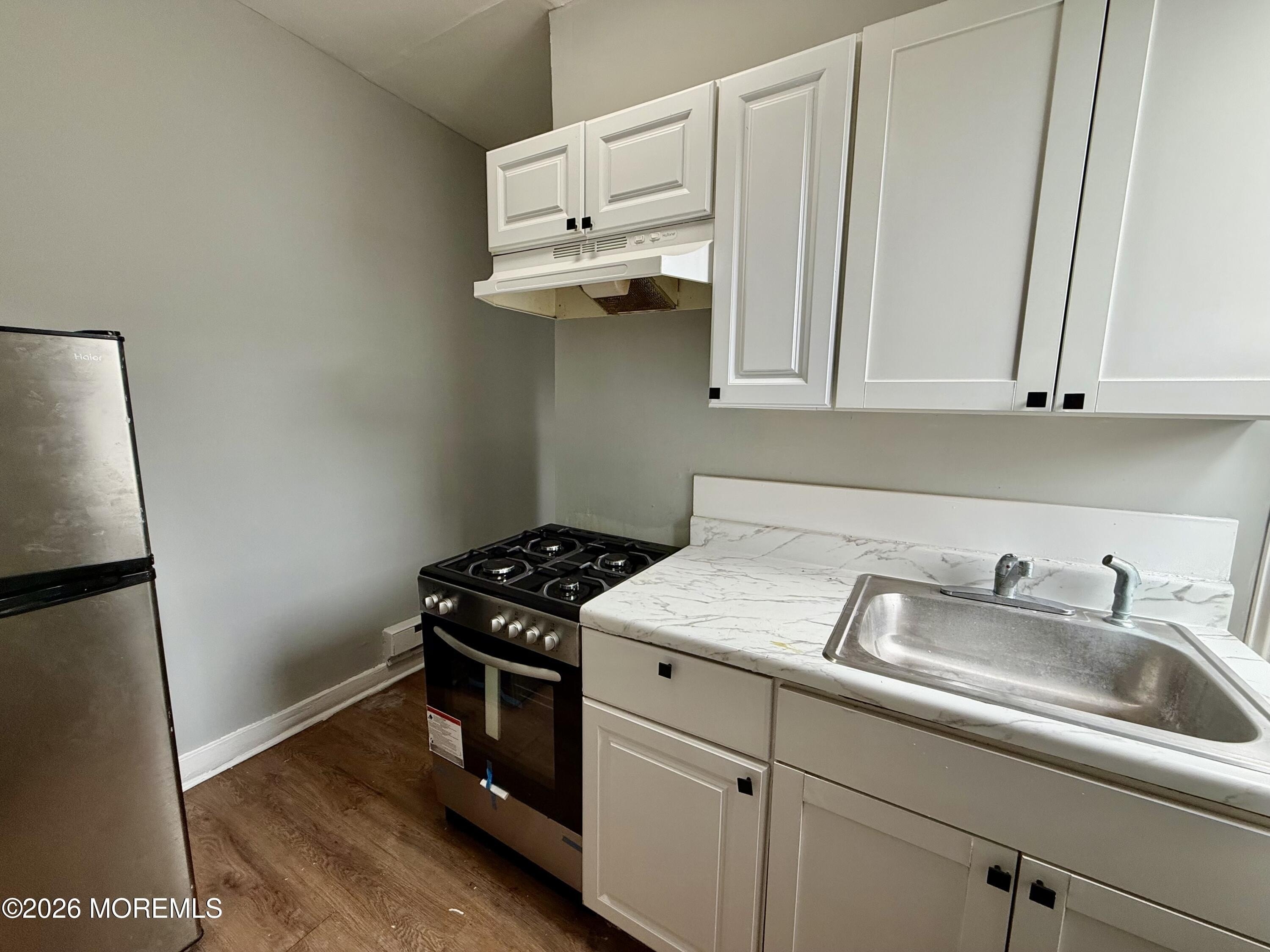 37 2nd Ave #3 – photo 5