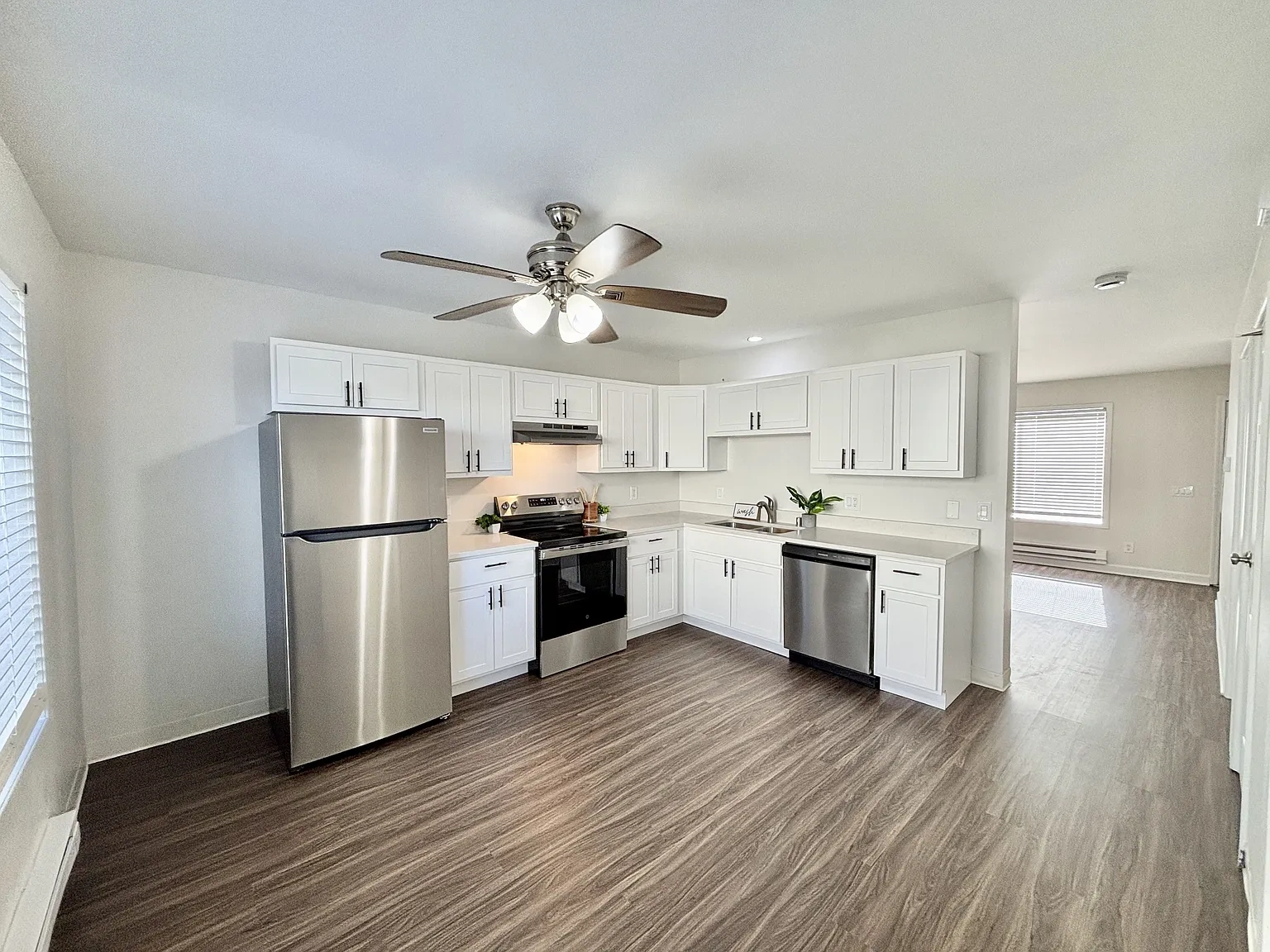 Sundale Townhomes – photo 1