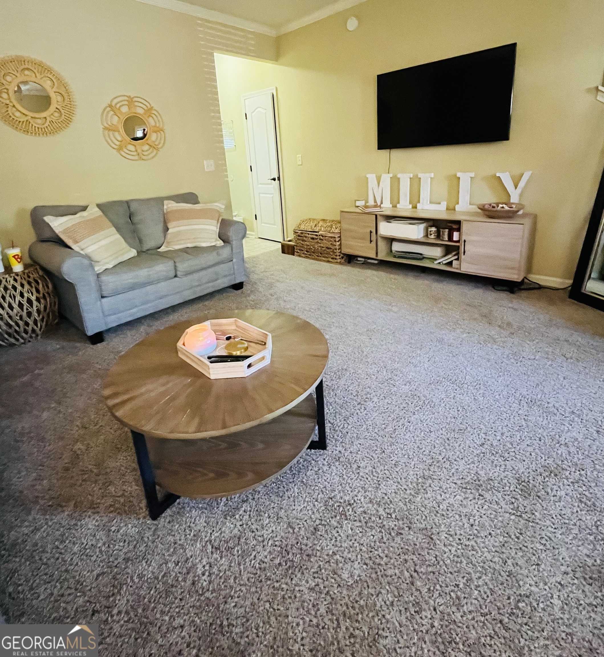 451 N Columbia St – photo 3