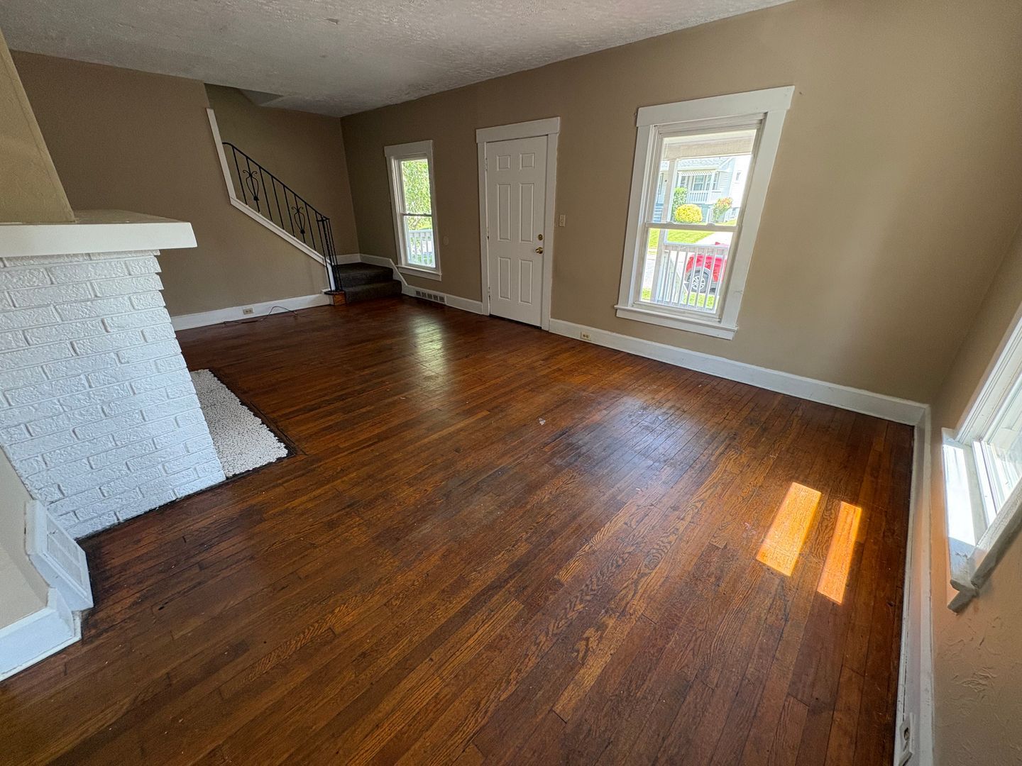 4960 E 84th St – photo 3