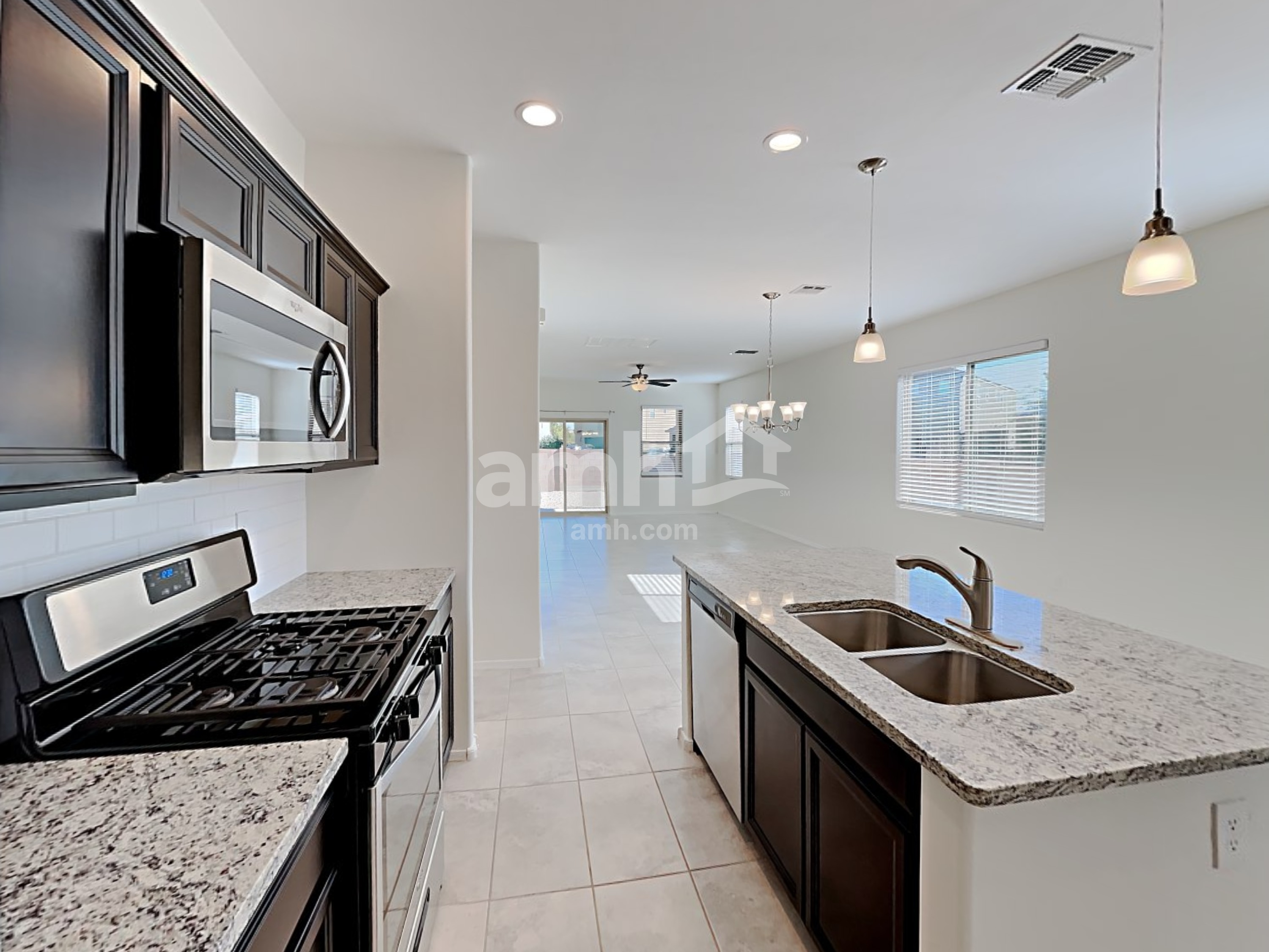 672 N Nestled Hummingbird Ln E – photo 4