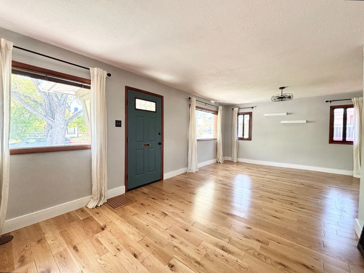 631 Downington Ave S – photo 3