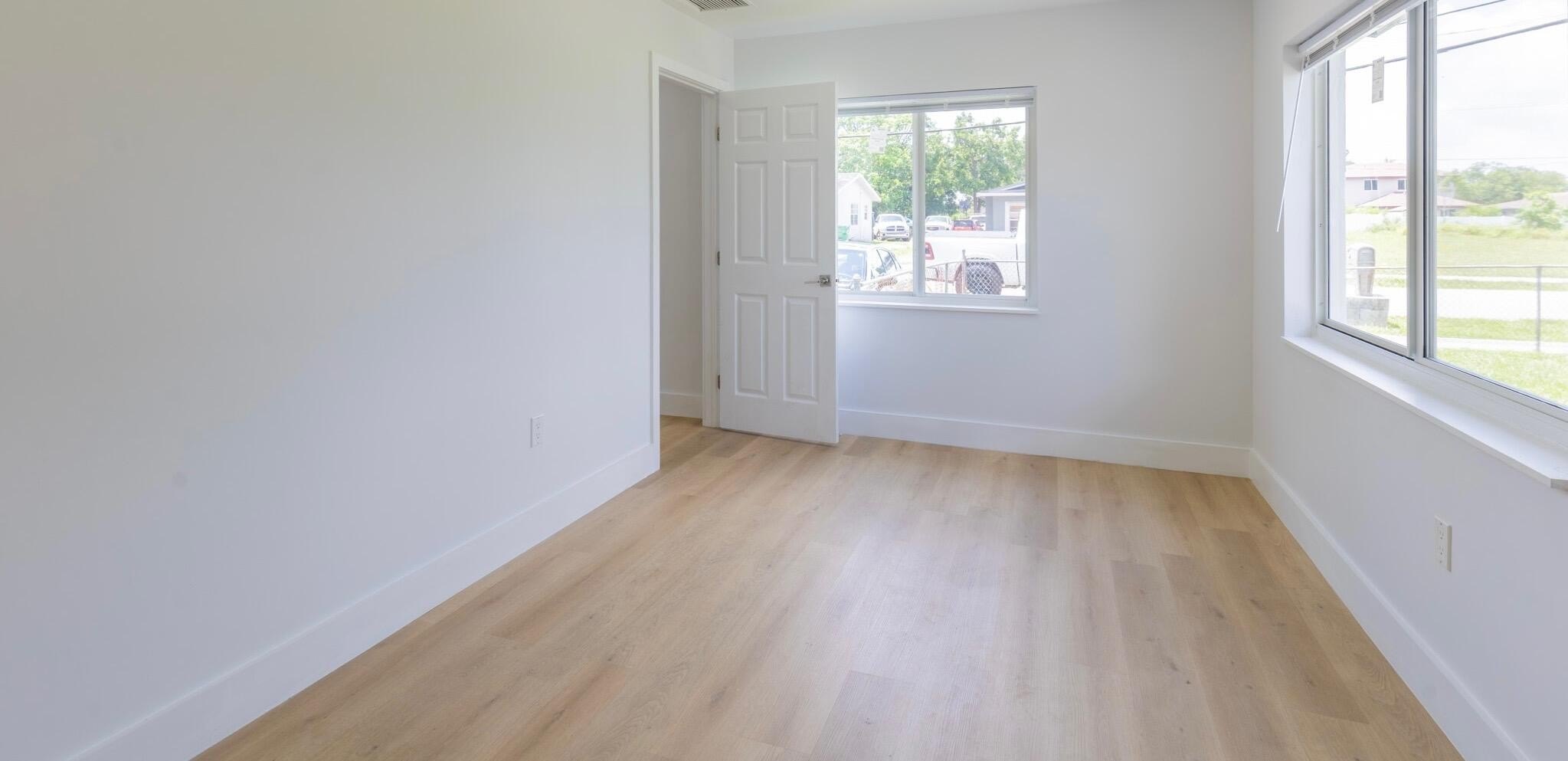 2921 NW 11th St #EAST – photo 5