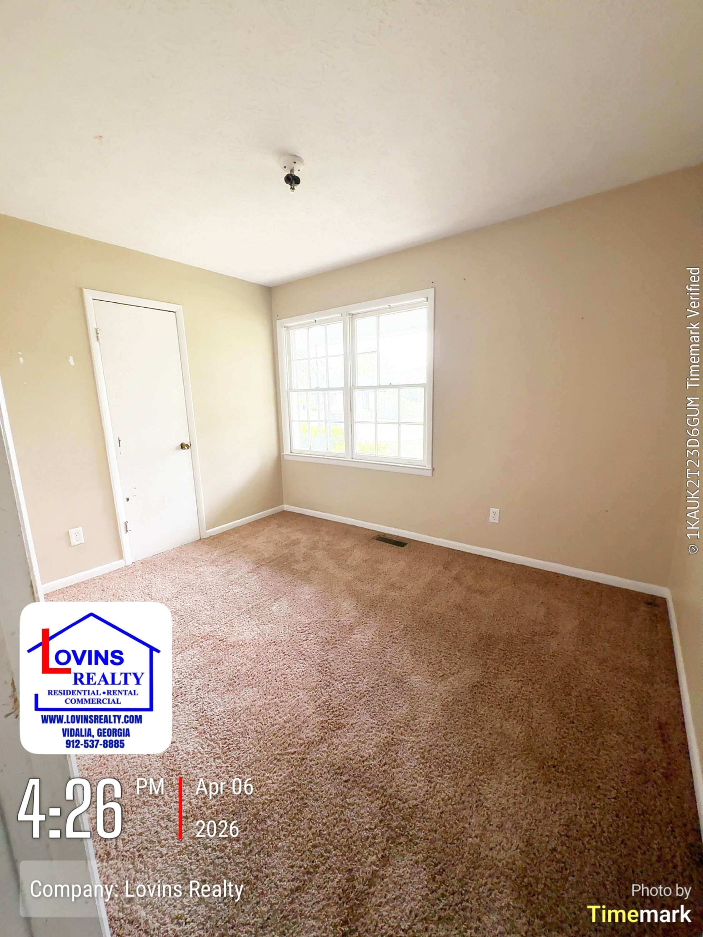 714 Winona St – photo 1