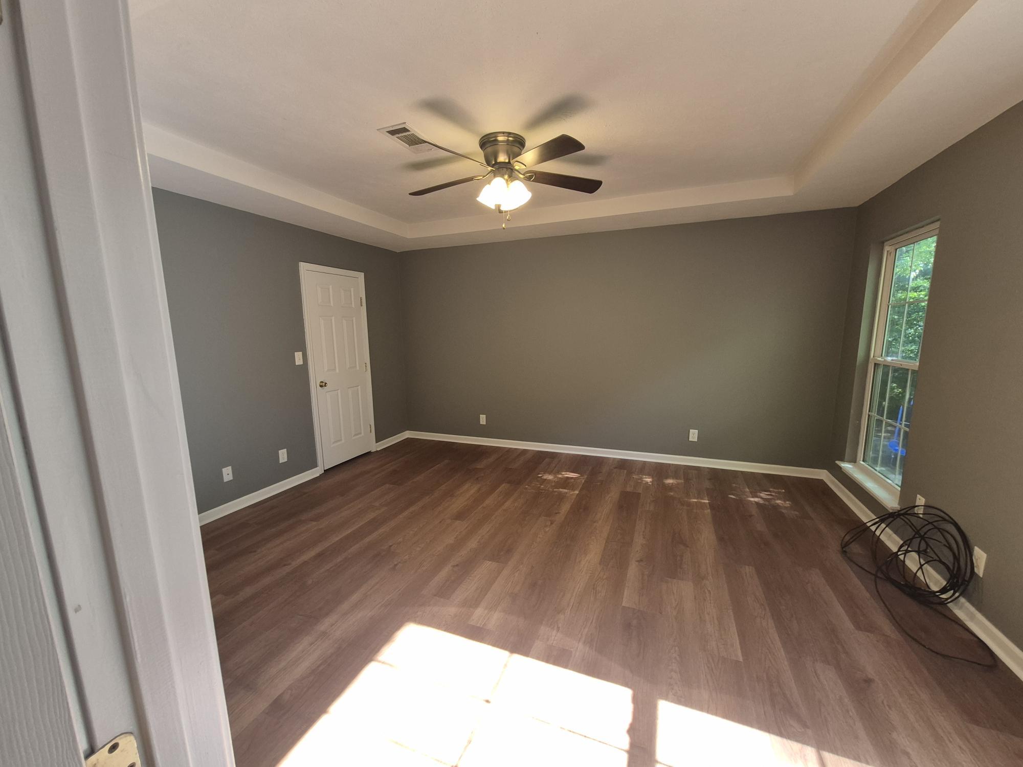 712 Michael Dr – photo 3