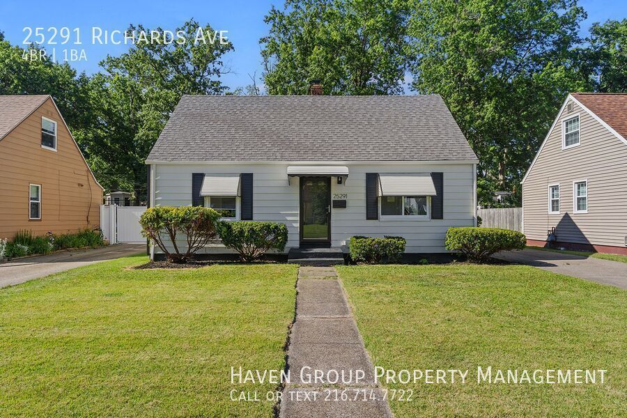 25291 Richards Ave – photo 2