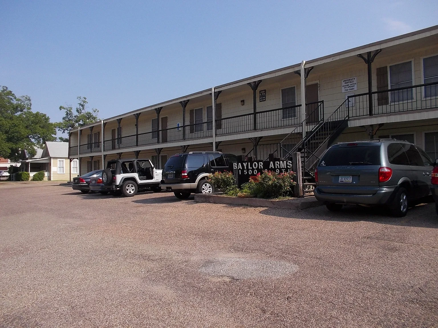 Baylor Arms – photo 2