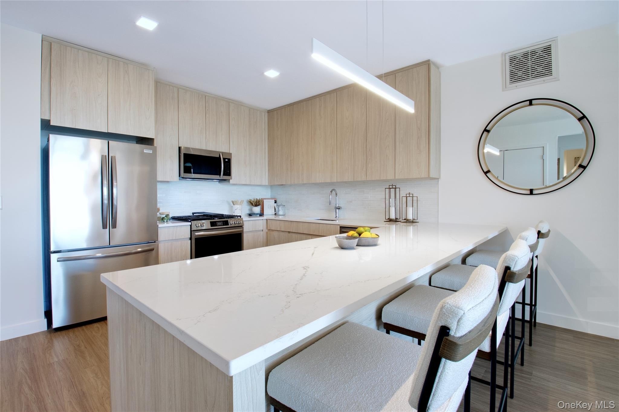 333 Warner Ave #215 – photo 5