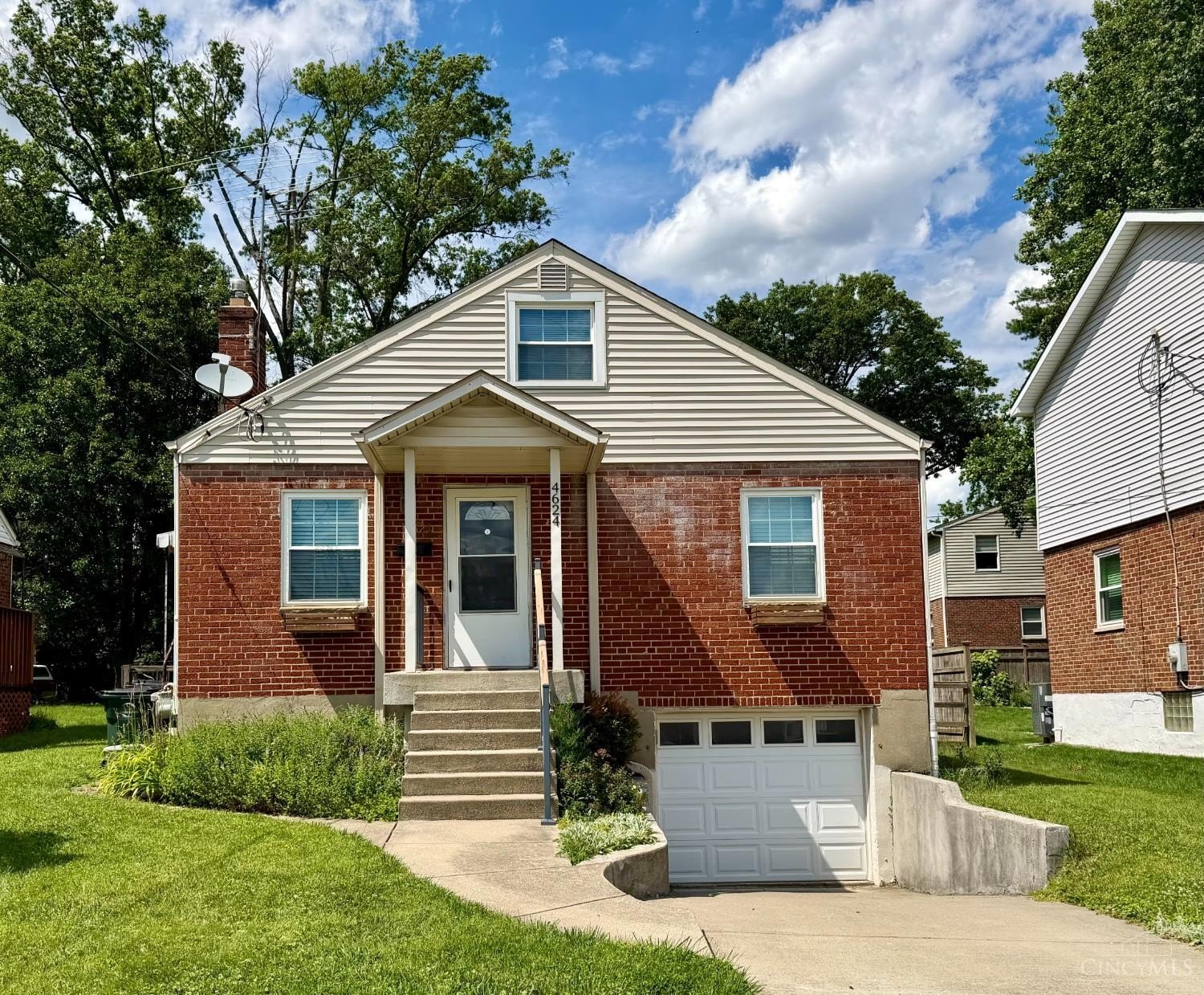 4624 Hunt Rd – photo 1