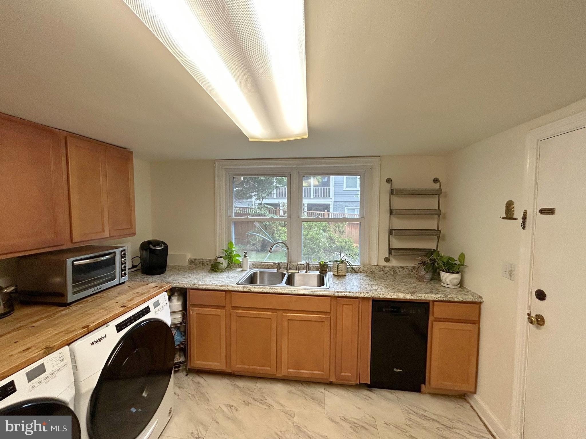 4018 N Taylor St – photo 4