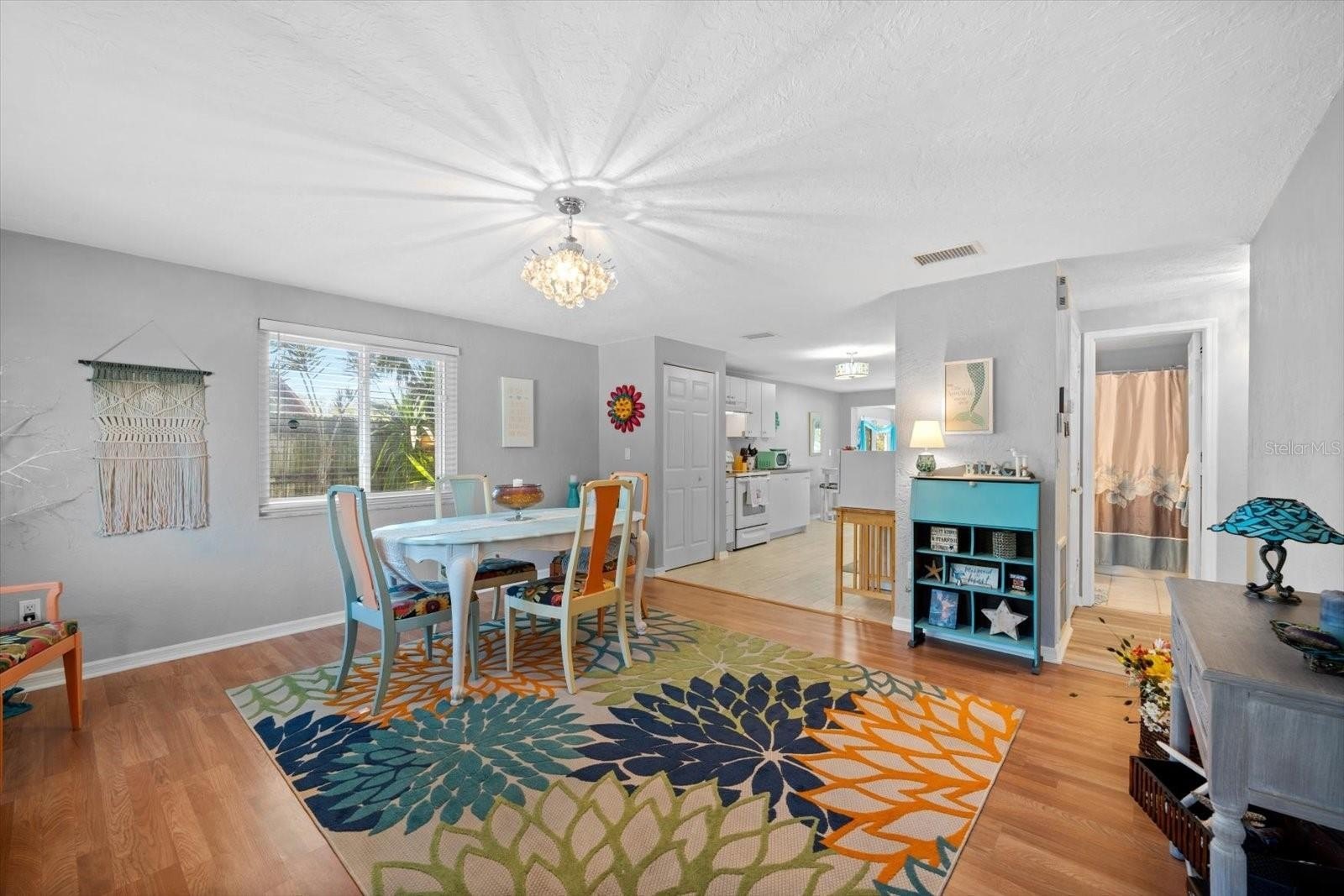 5027 31st St W – photo 4