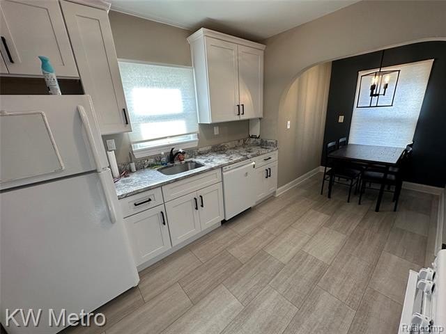 21503 Collingham Ave – photo 4