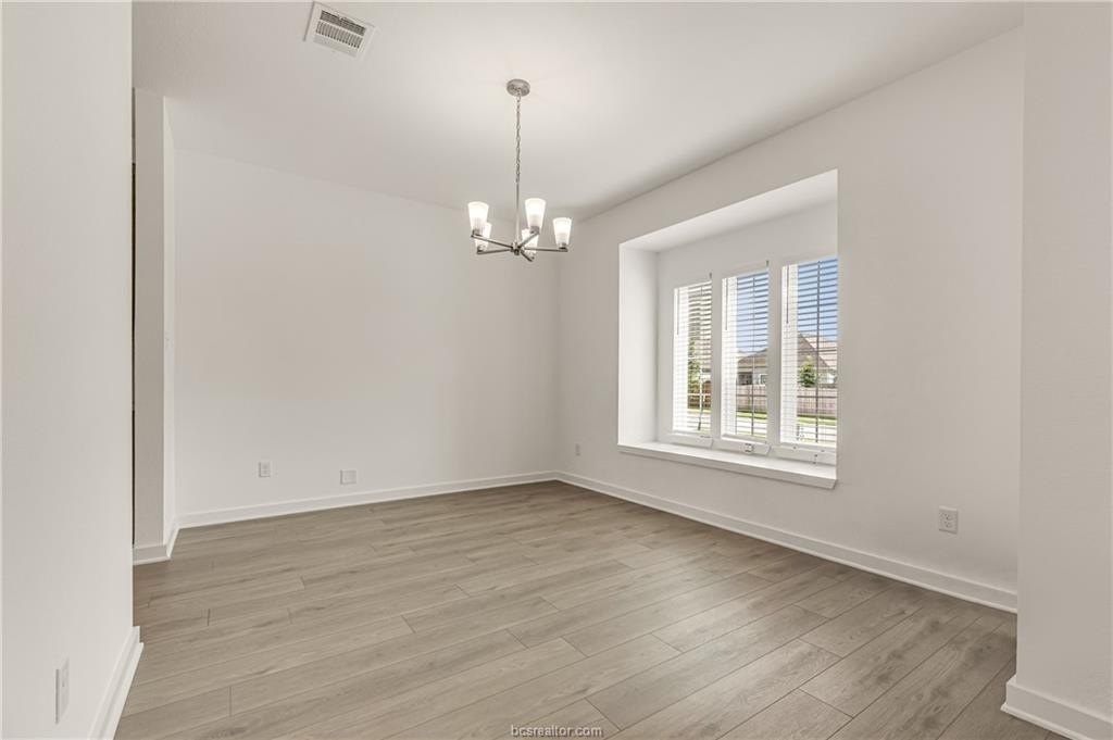 1927 Sebright Dr – photo 4
