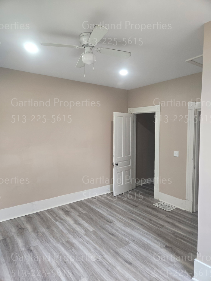 519 S 3rd St unit 1 – photo 3