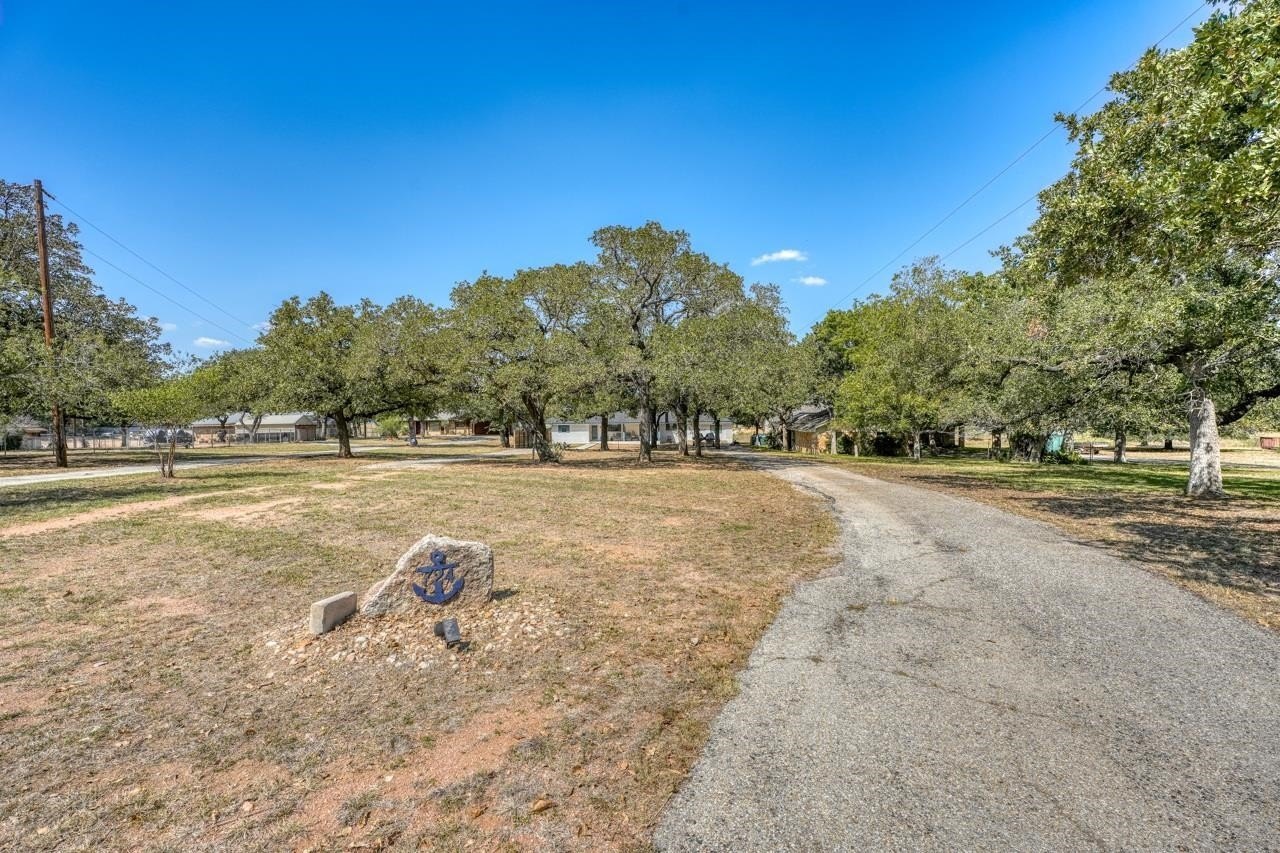724 S Chaparral – photo 2