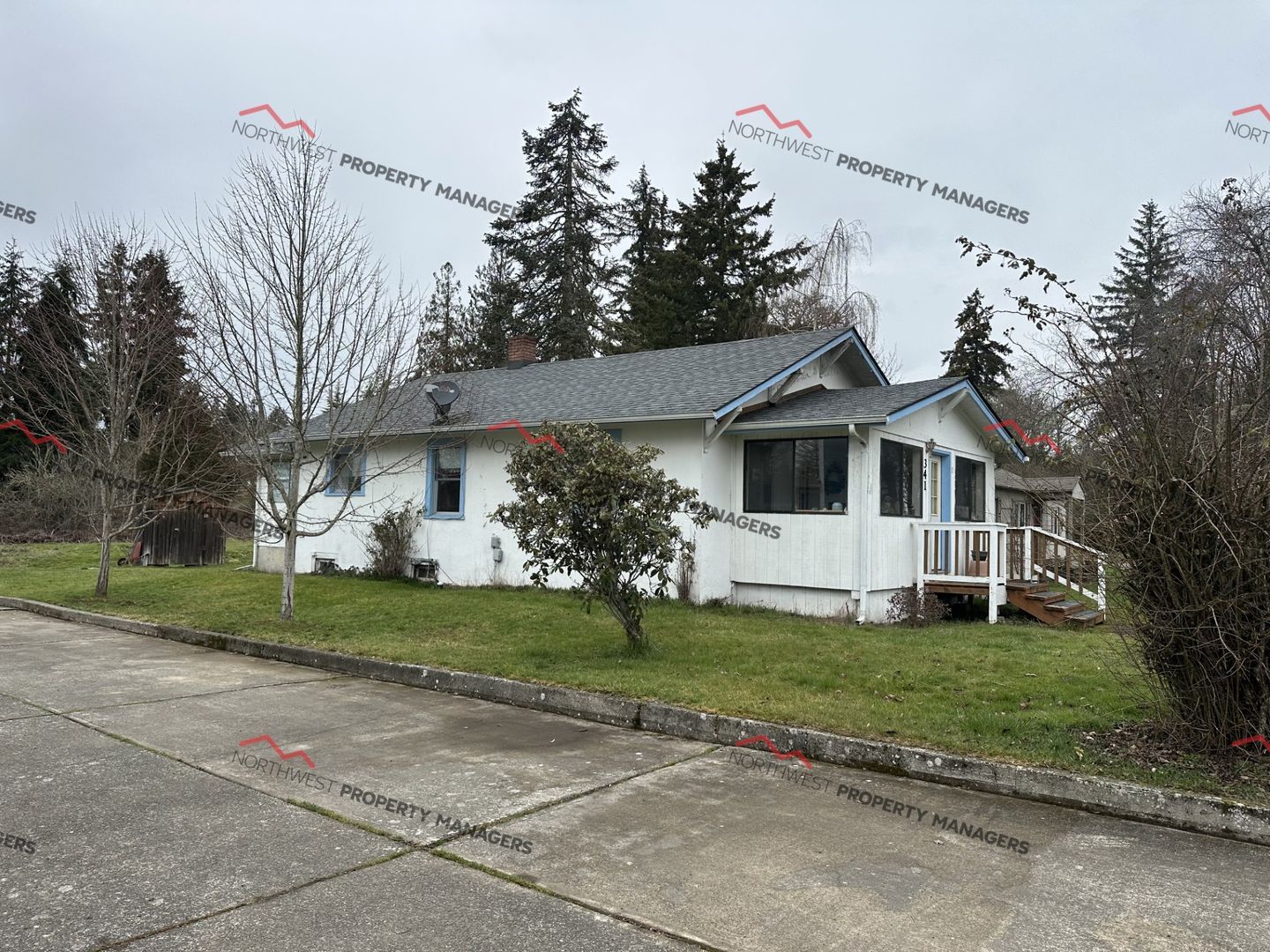 341 N 2nd St – photo 1