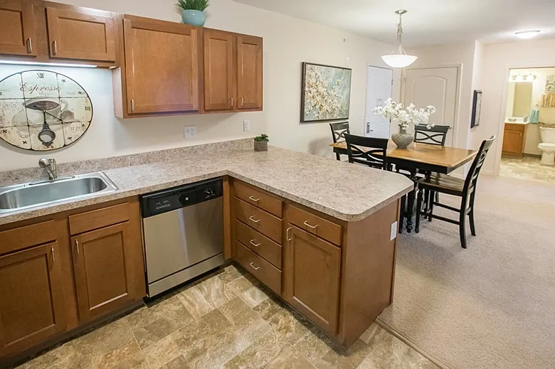 Lorain Pointe Senior Apartments – photo 3