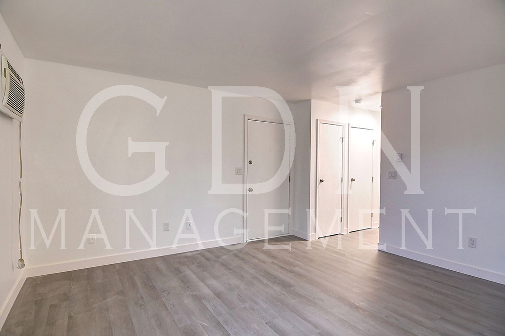 1077 Frederick Dr unit 1087 Frederick Drive – photo 4