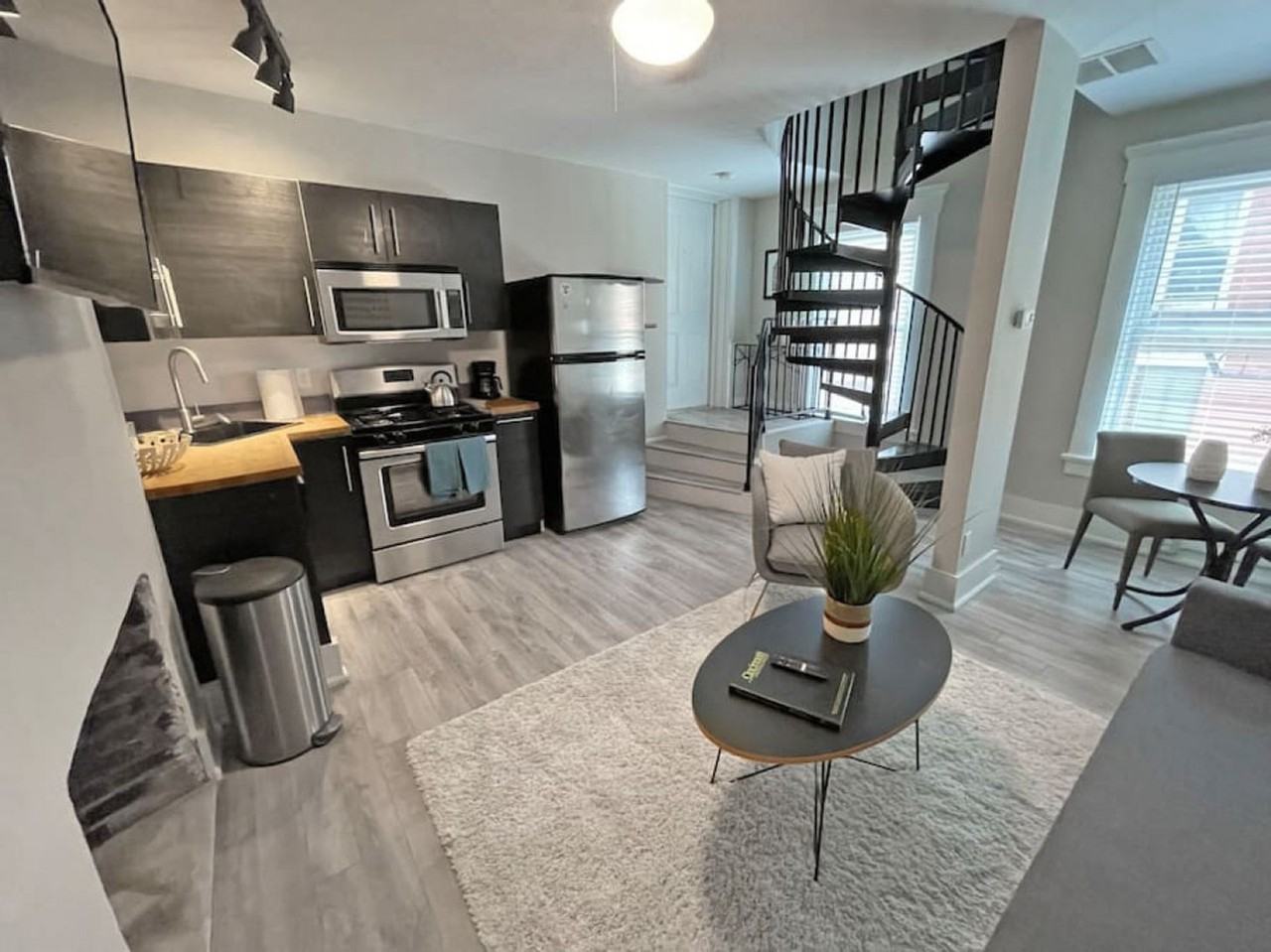 216 E Liberty St unit 1056066P – photo 3