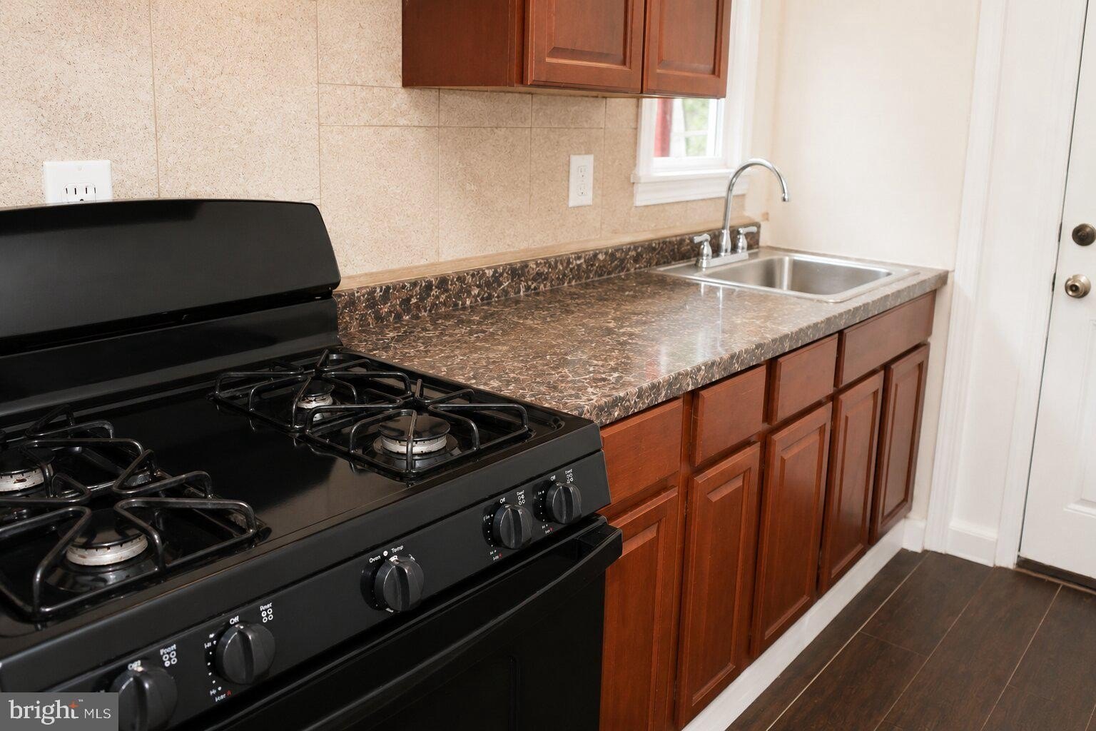 63 Galveston Pl SW #1 – photo 5