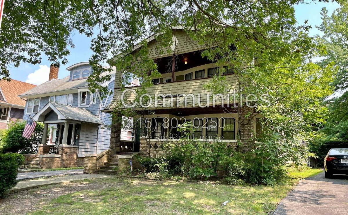 1647 Hillcrest Rd unit 3RD – photo 1