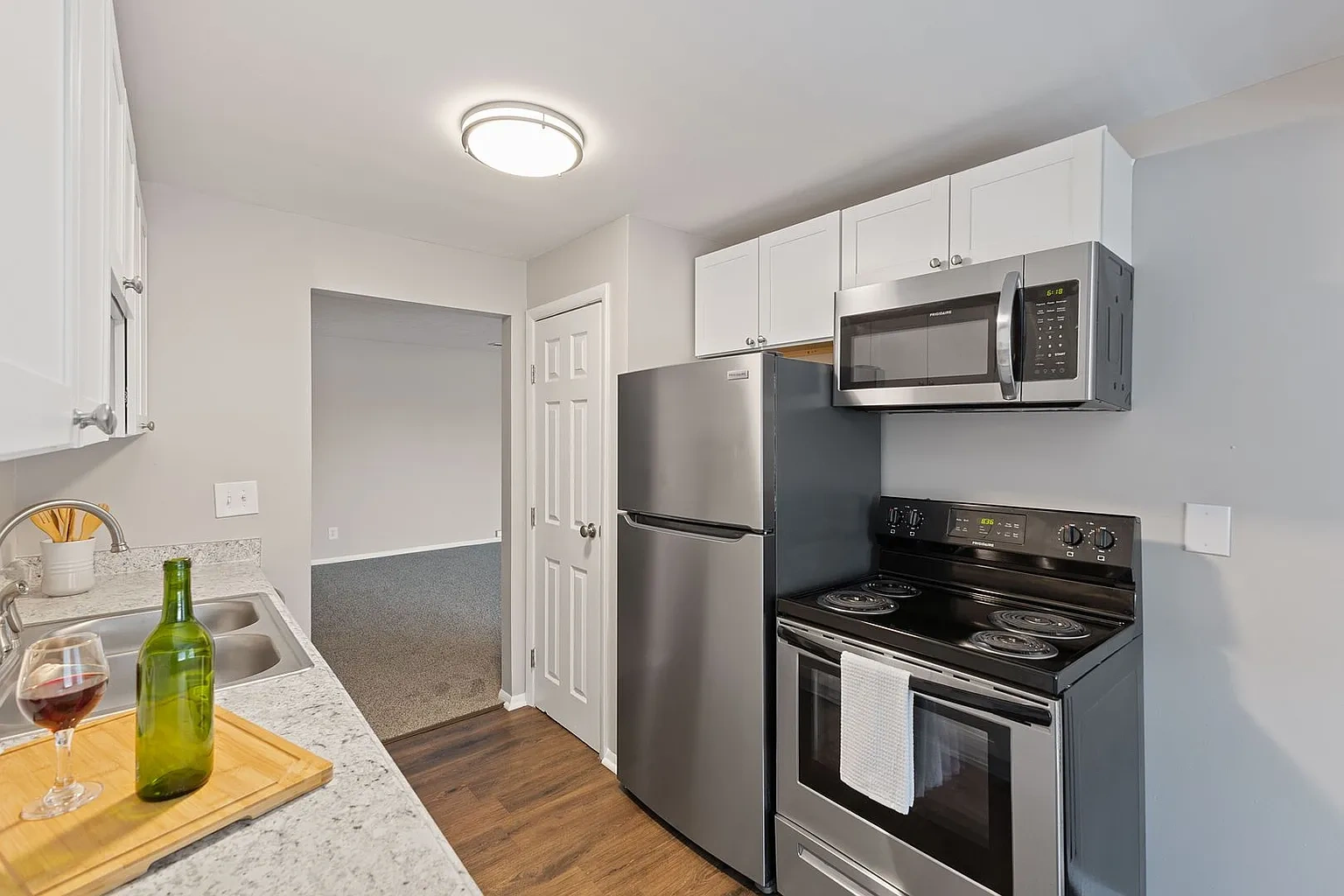 The Wimbledons – Apartment