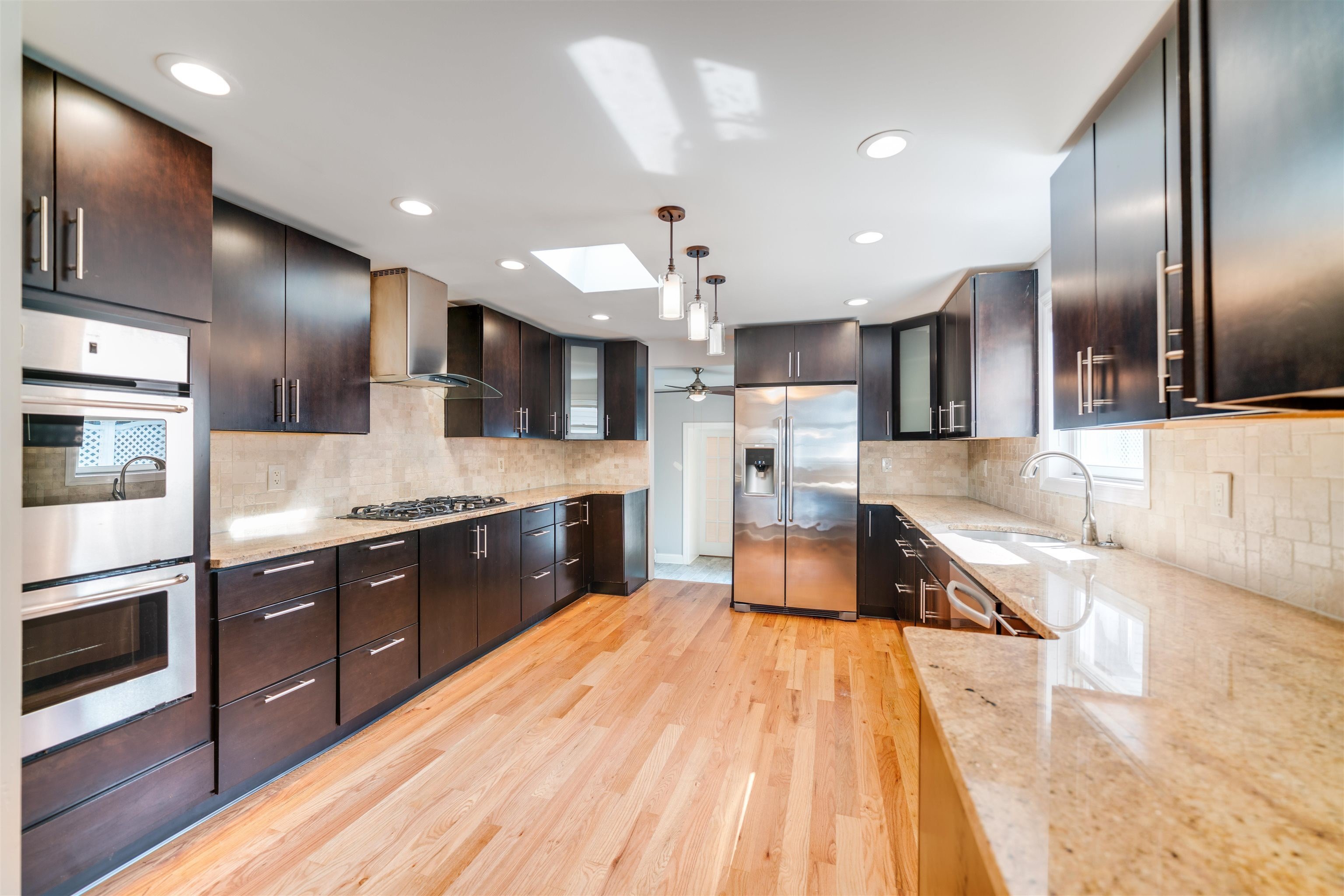 369 3rd St #3 – photo 1