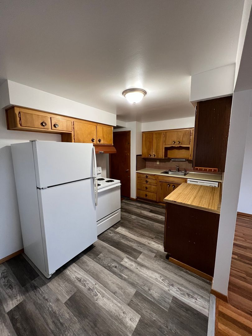 311 E Fairview Ave unit 315 – photo 2