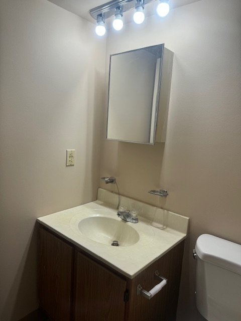 326 Biden St – photo 3