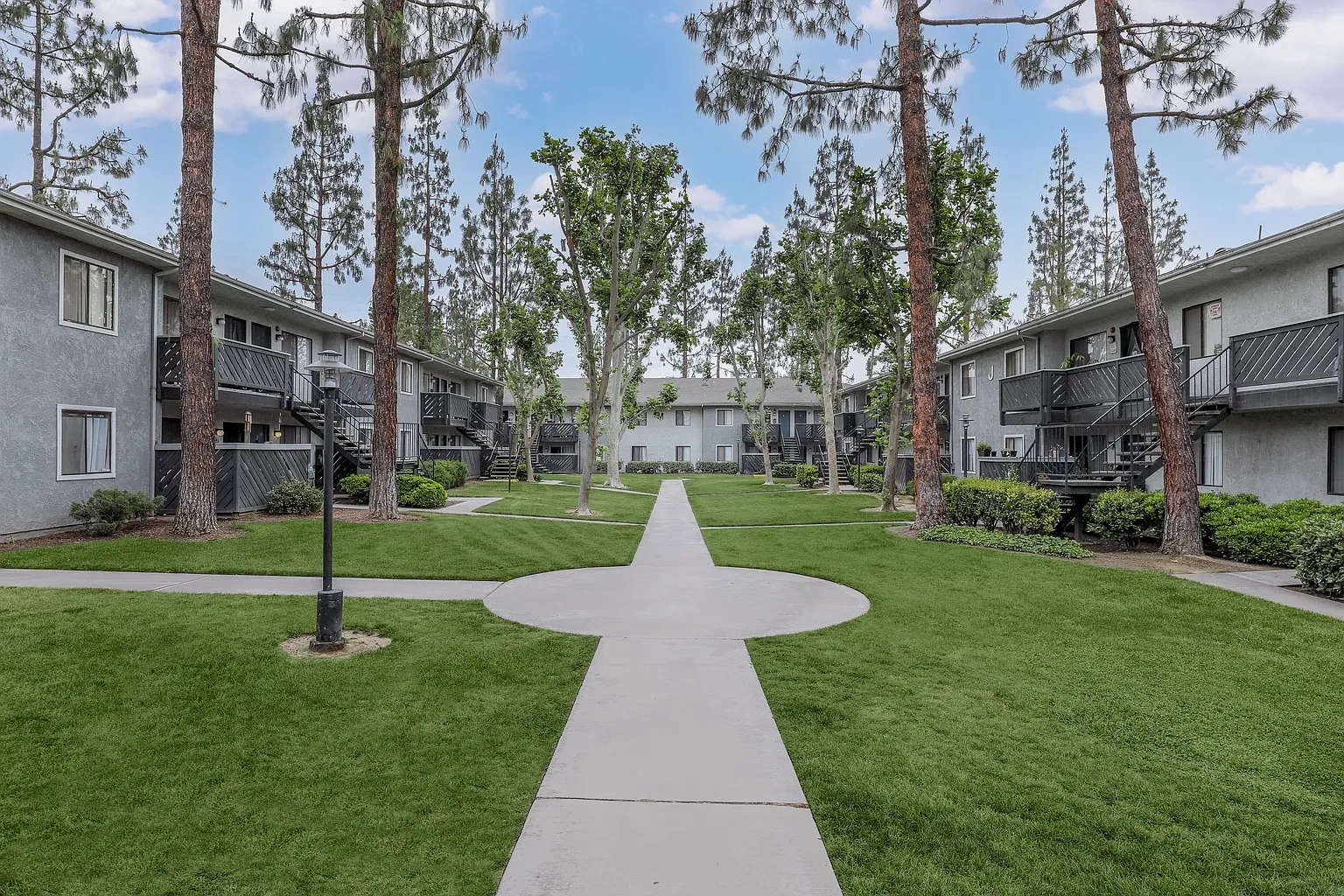 Creekside Village – photo 5