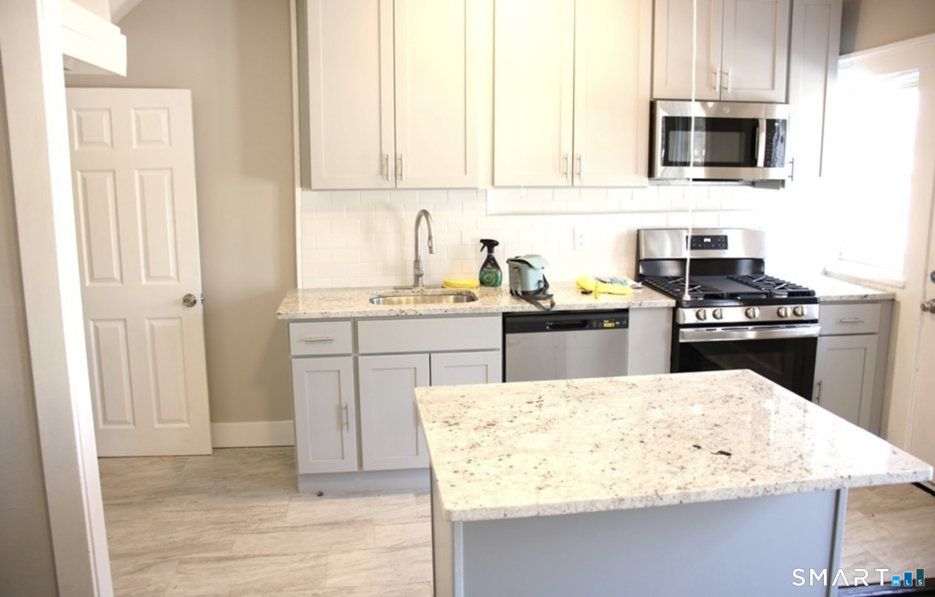 35 Ives St – photo 3