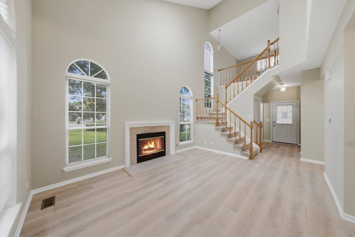 610 Woodhaven Dr – photo 3