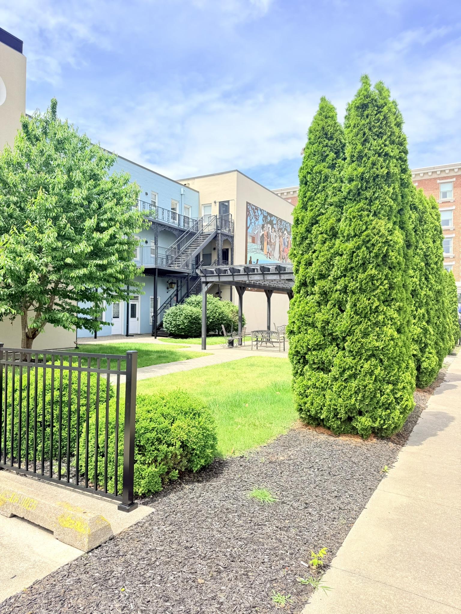 151 N Fountain St unit 206 – photo 1