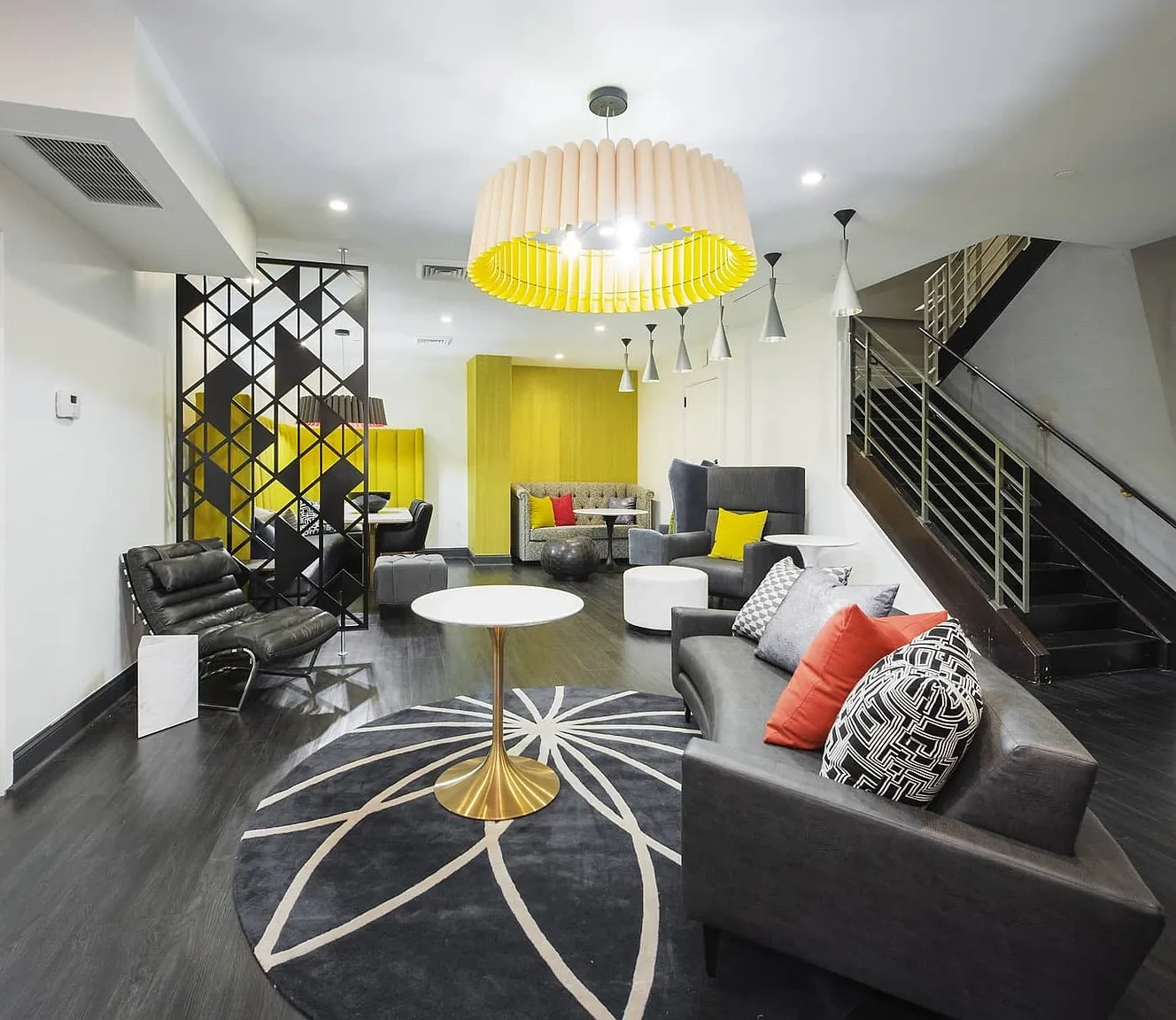 10 Hanover Square – photo 2