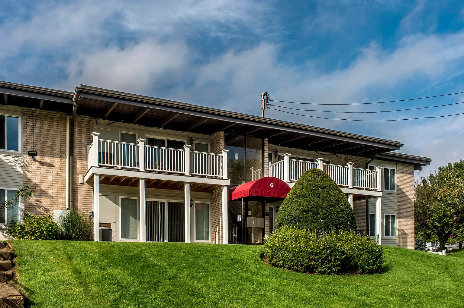 Westgate Apartments – photo 1