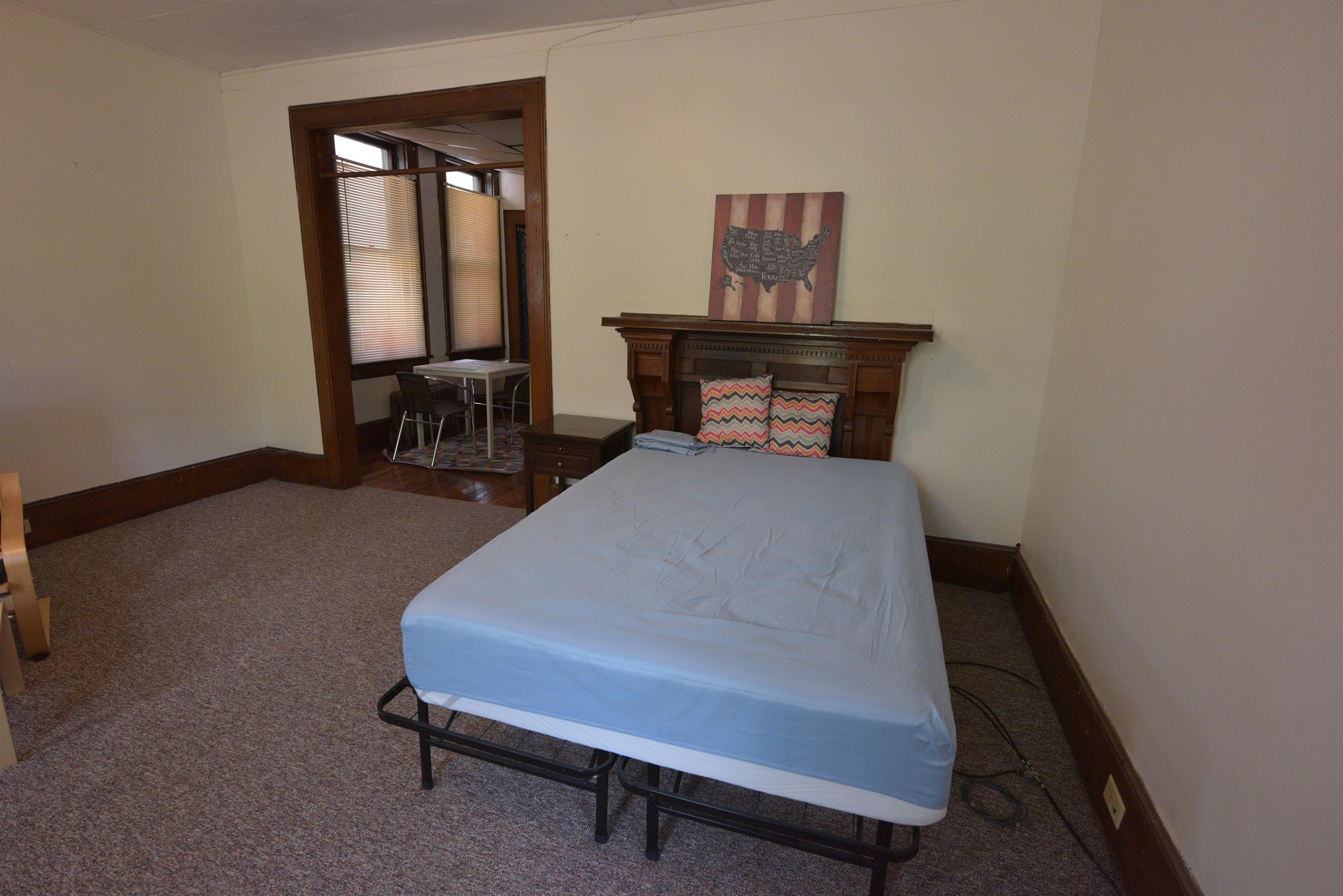 408 Stewart Ave unit 2 – photo 5