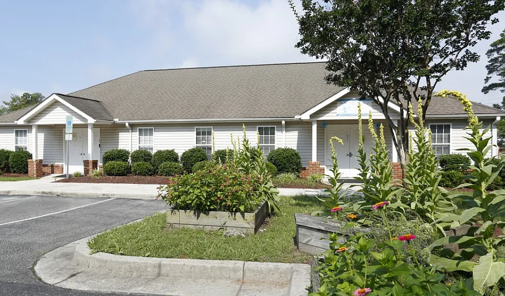 Lakeside Villas Apartments – photo 2