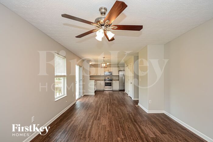 1106 Linford Cir – photo 2