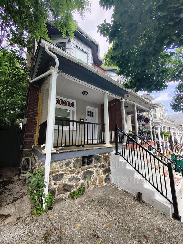 714 Atlantic St – photo 1