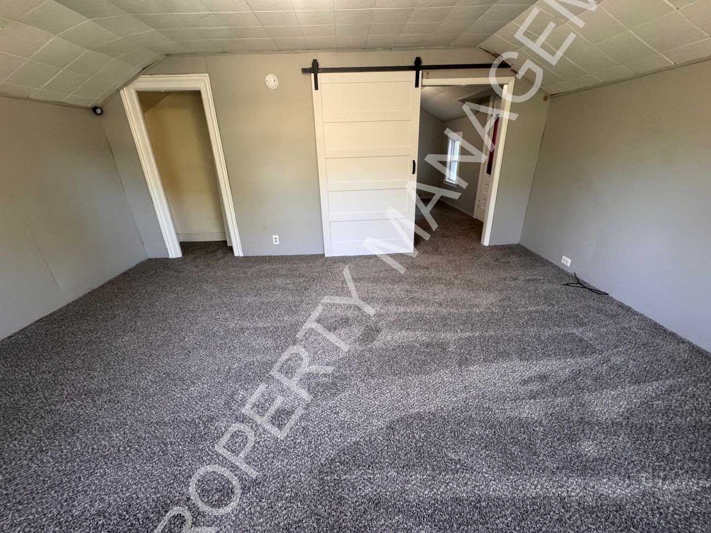 316 N Jackson St unit #2 – photo 4