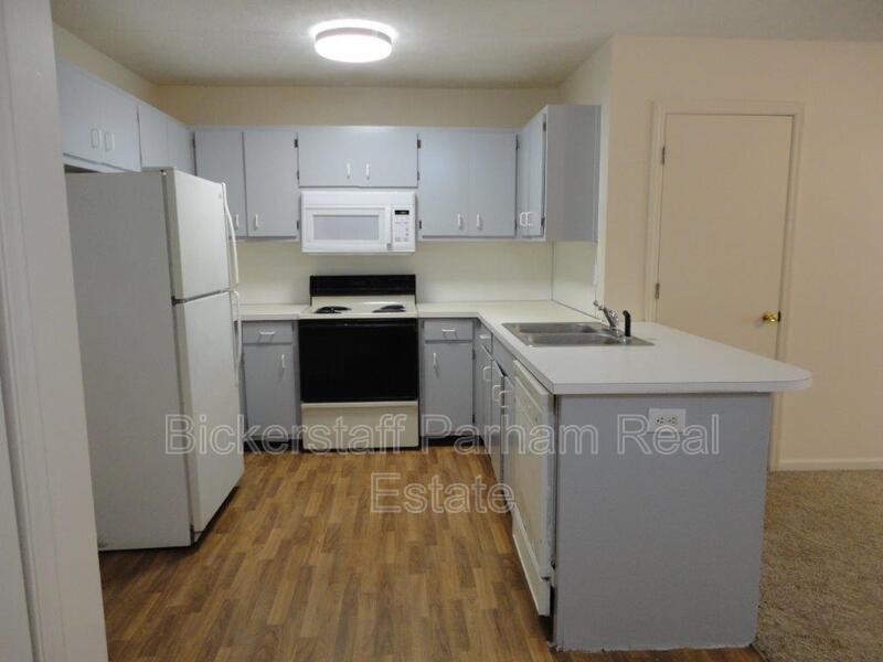 5241 Crystal Ct unit C – photo 3