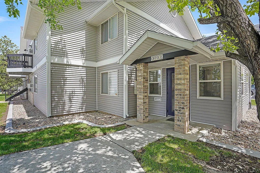 Lakeview Apartments – photo 4
