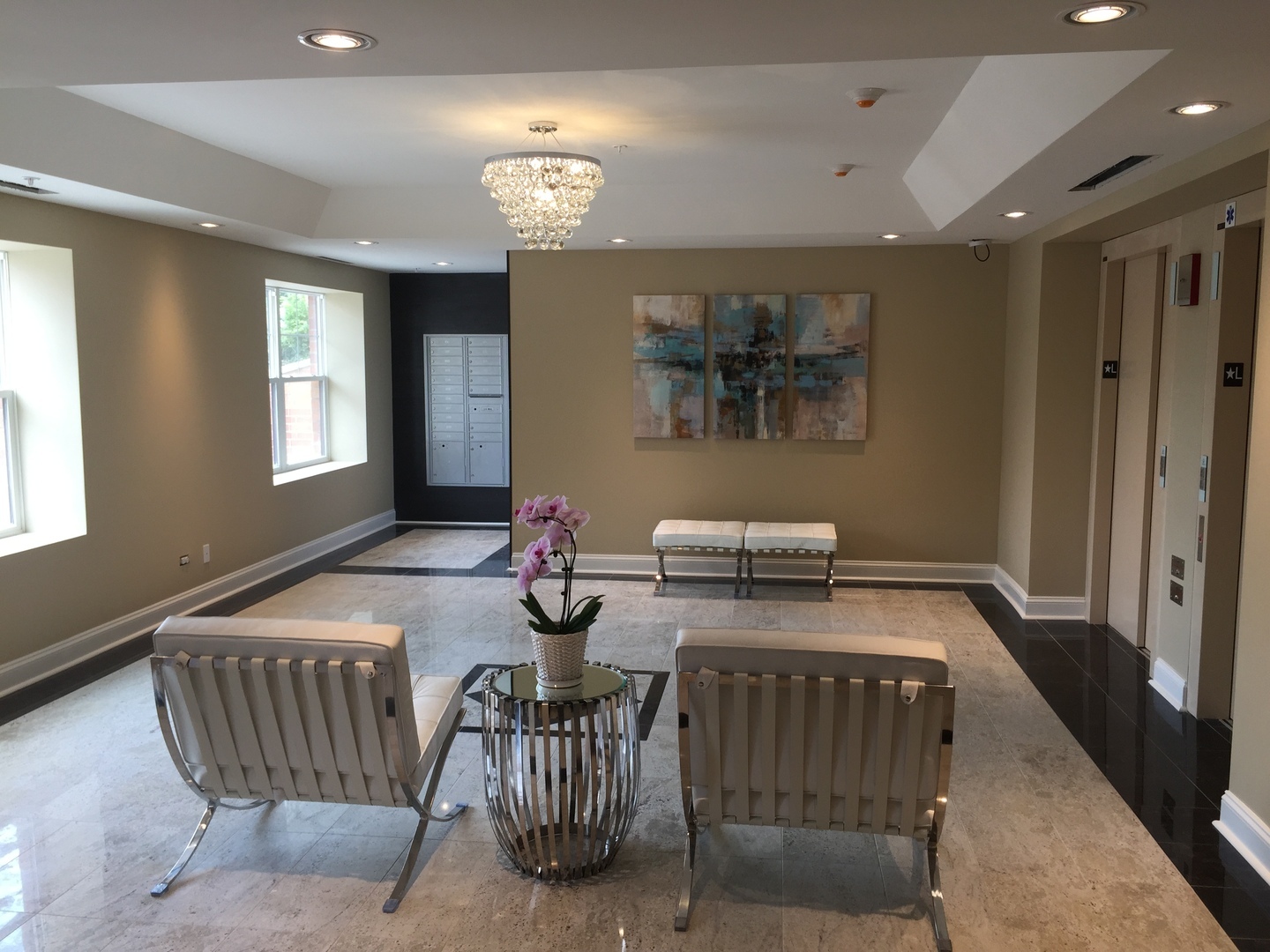301 McKinley Ave unit 303 – photo 2