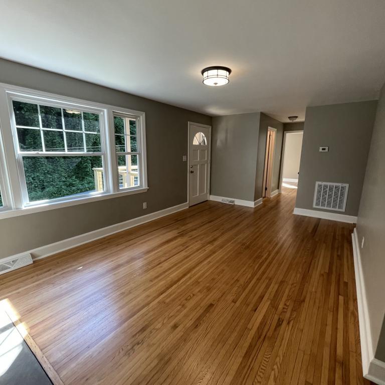 1031 Hudlin Gap Rd – photo 4