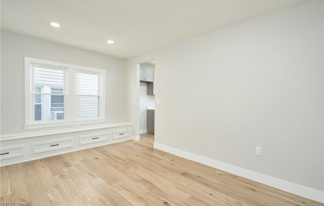 1287 Edwards Ave – photo 4